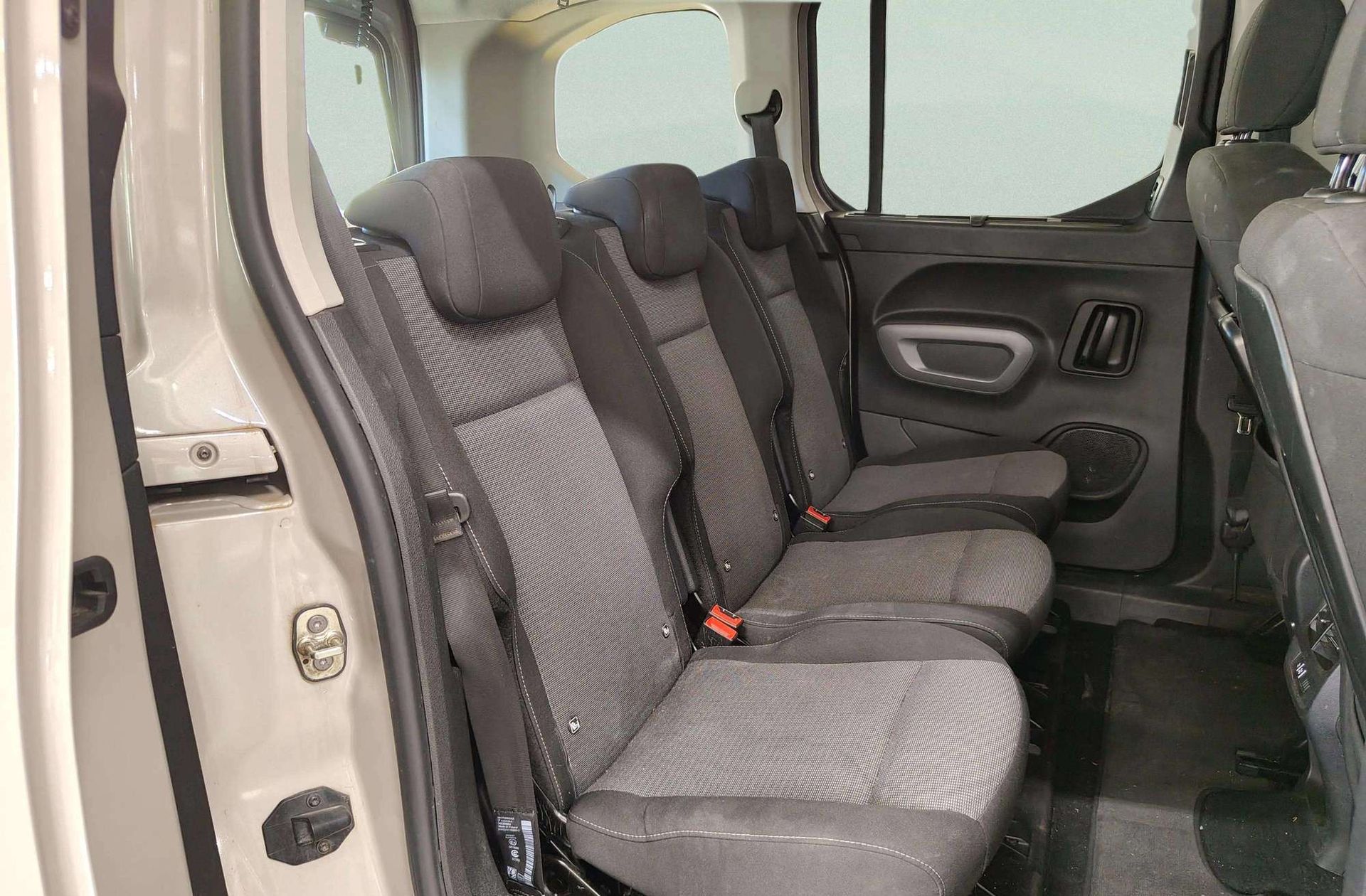 Toyota Proace City 1.2 Family Active L1 5 plazas - foto 16