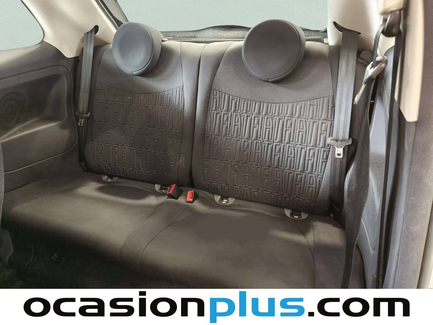 Foto asientos traseros Fiat 500 Fiat 500 1.0 Hybrid Club (70 CV)