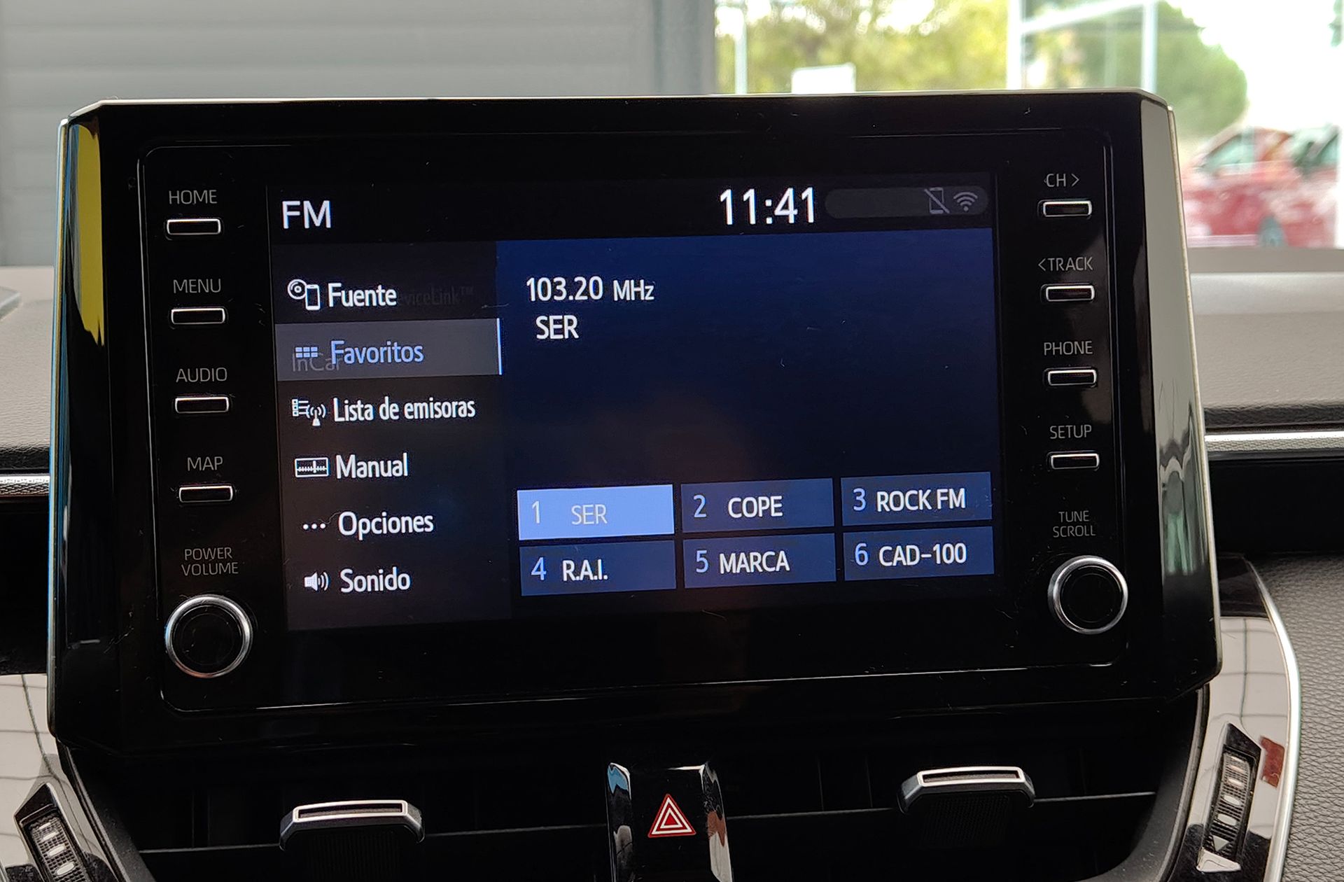 Toyota Corolla Touring Sports 180H Feel! E-CVT - foto 36