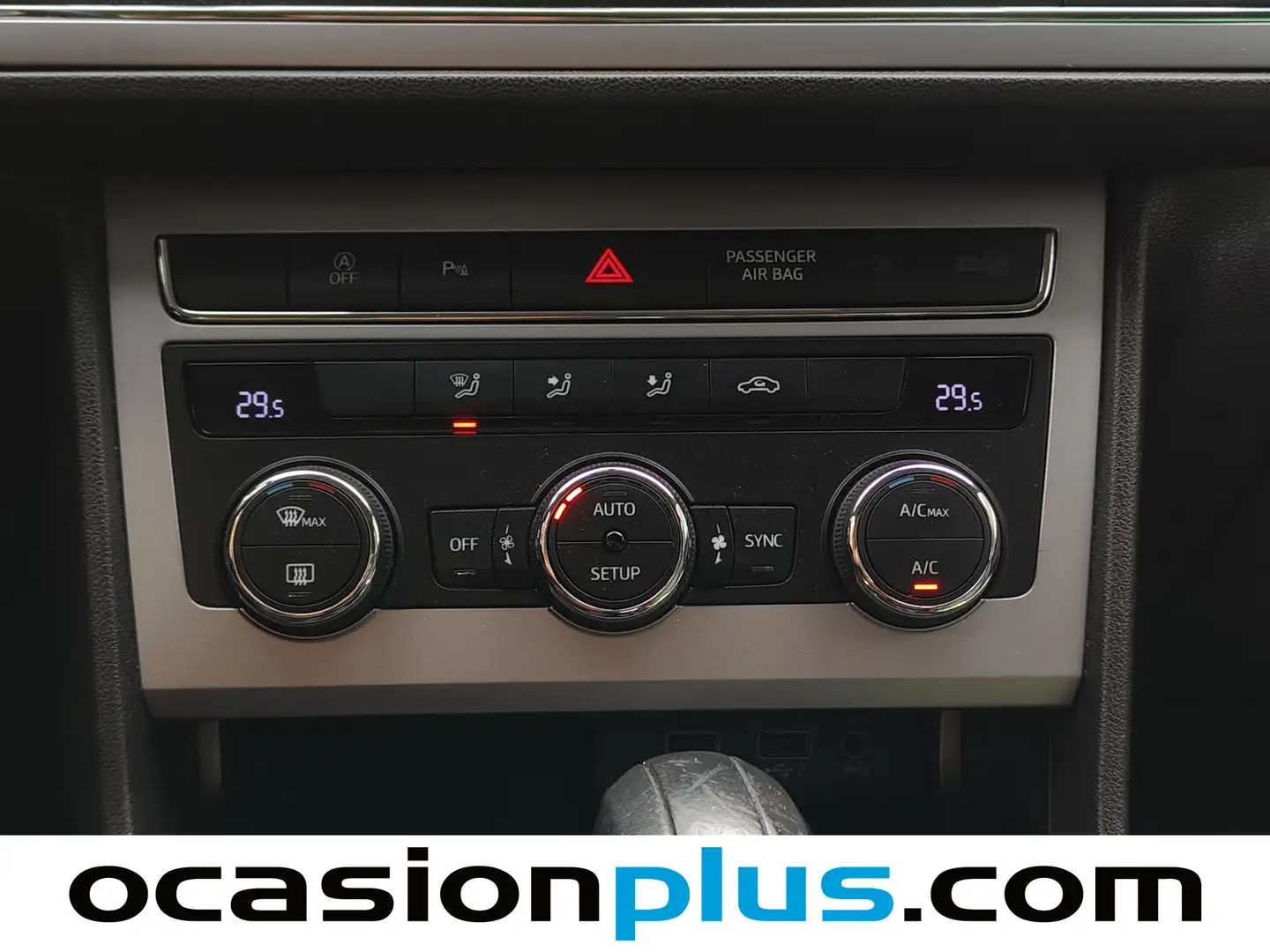 Foto Seat León SEAT León ST 1.5 EcoTSI S&S Xcellence DSG (150 CV)