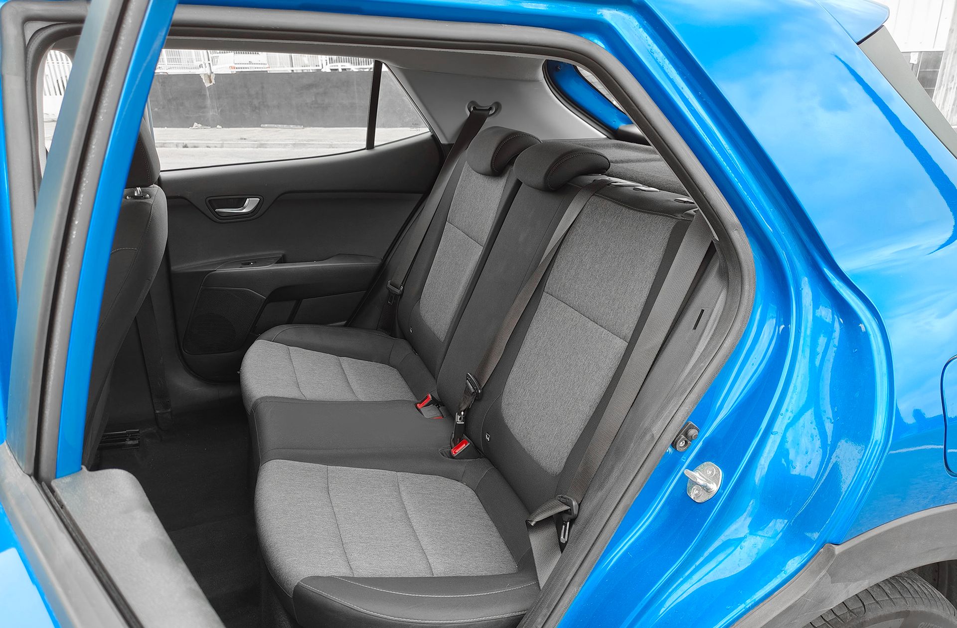 Kia Stonic 1.0 T-GDi Drive DCT - foto 12