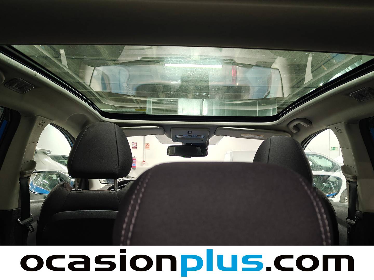 Extras y acabados del Nissan QASHQAI Nissan Qashqai dCi 115 N-Connecta 4x2 (115 CV)