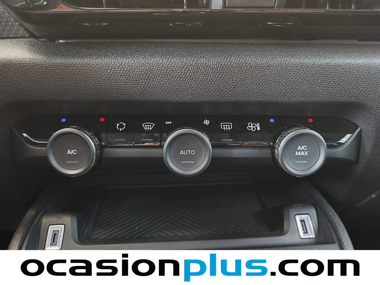 Citroën C4 Citroën C4 Hybrid 136 e-DCS6 Max (136 CV) 2024