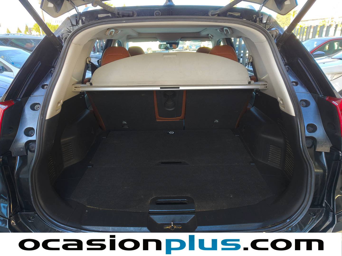 Fotos maletero Nissan X-TRAIL Nissan X-Trail dCi 130 Tekna 4x2 (130 CV)