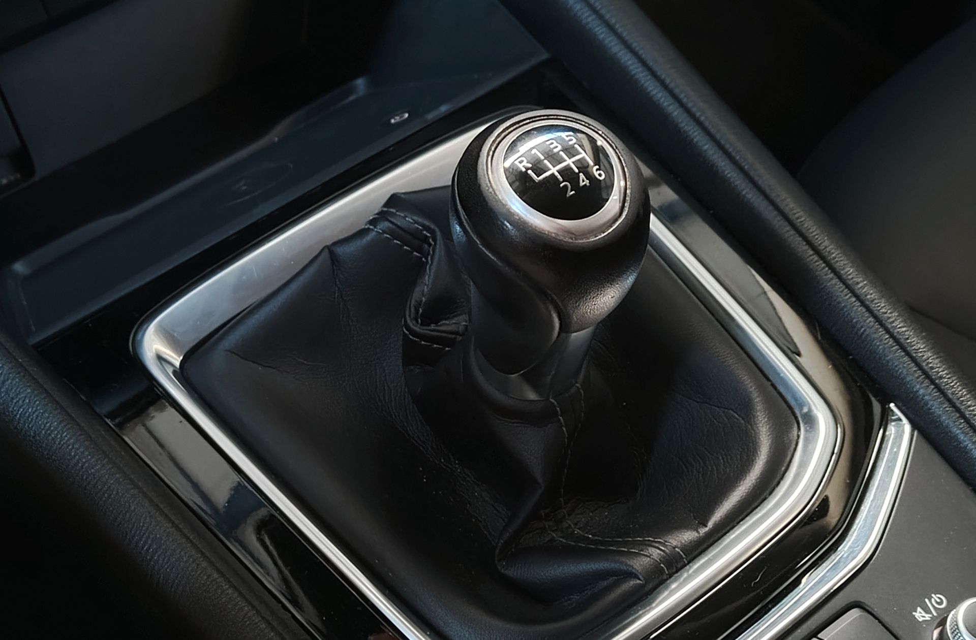 Mazda CX-5 2.2 DE Newground - foto 5