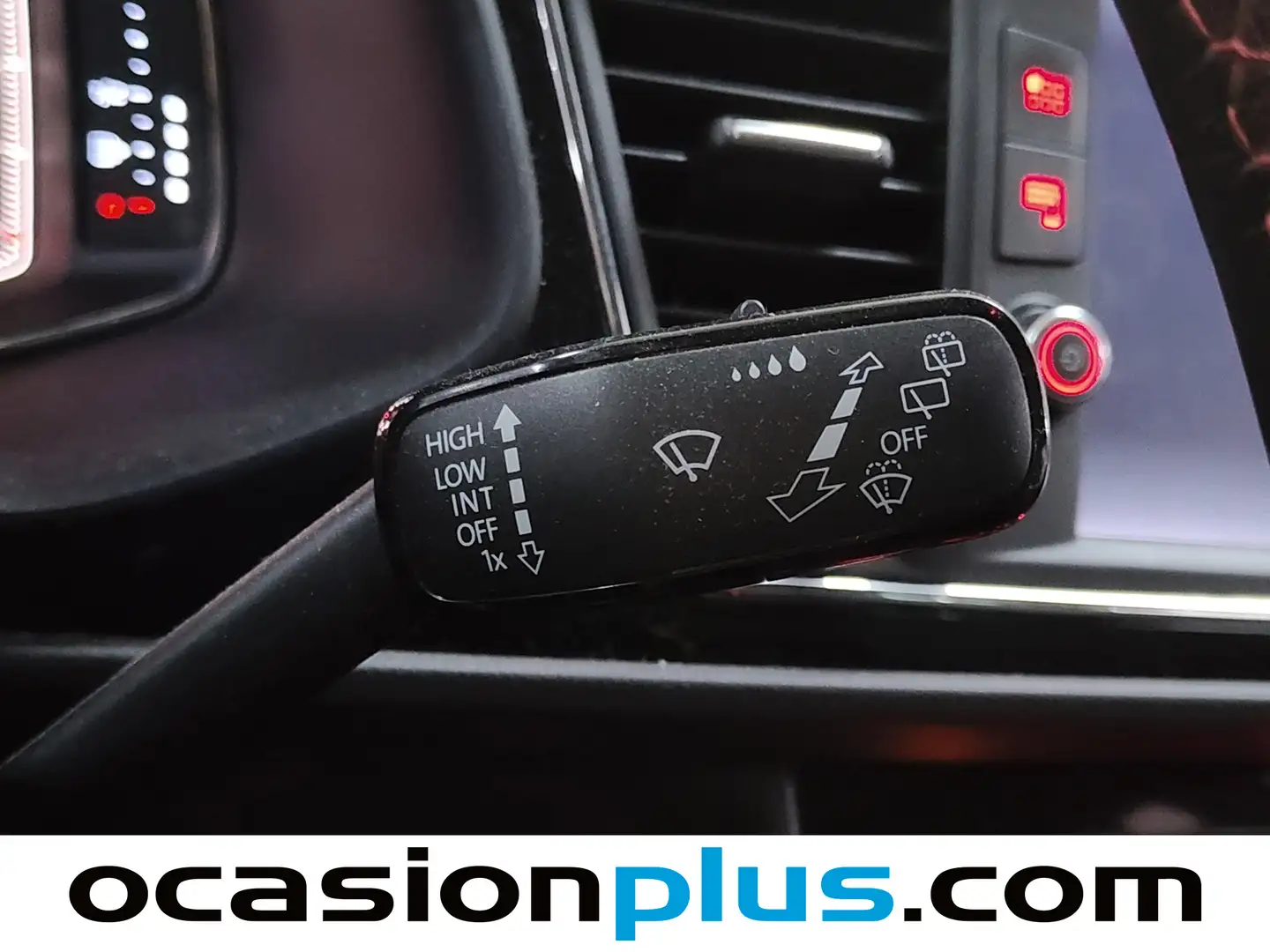 Foto Seat León SEAT León ST ST 2.0 TDI S&S FR DSG (150 CV)