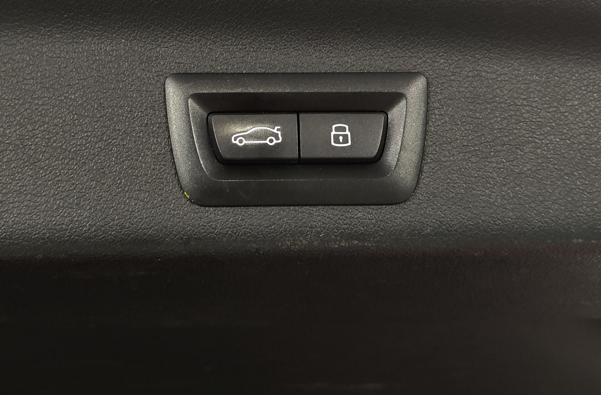 BMW X1 sDrive18i - foto 21