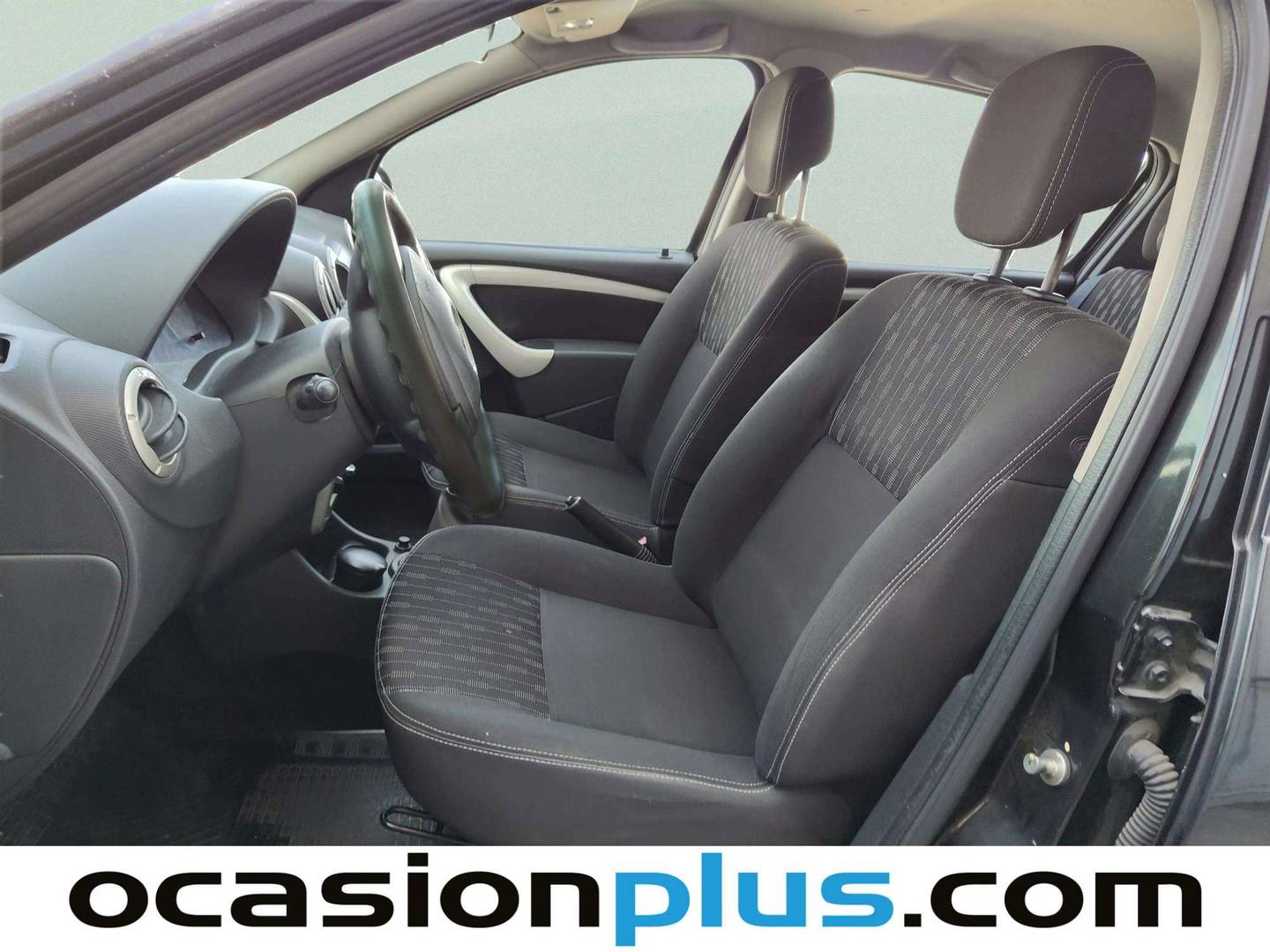 Foto asientos delanteros Dacia Sandero Dacia Sandero Laureate 1.2 (75 CV)