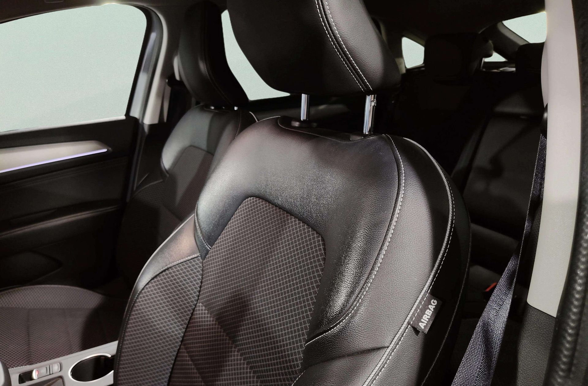 Renault Arkana Zen TCe Microhíbrido EDC - foto 7