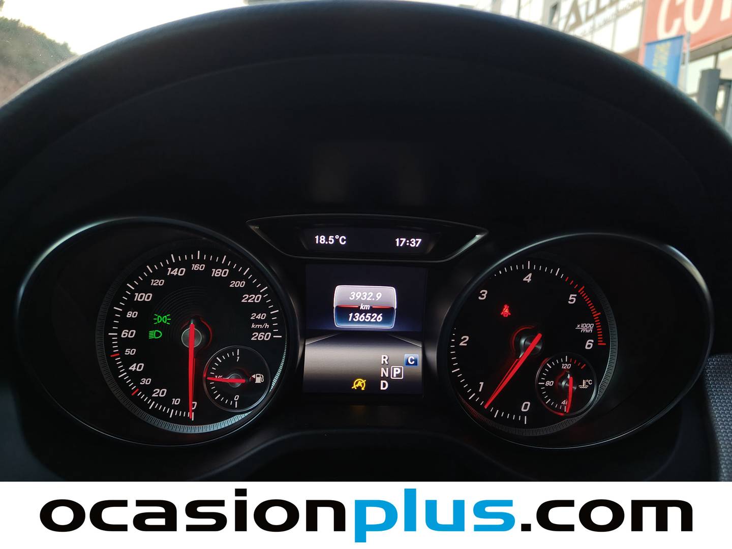 Foto Mercedes GLA Mercedes-Benz GLA GLA 200 d (136 CV)