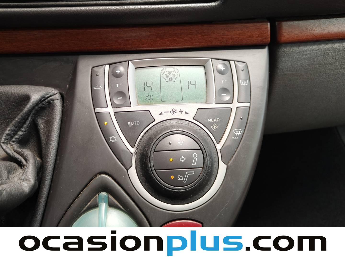 Extras y acabados del Citroën C8 Citroën C8 2.2 HDI 16v Premier (130 CV) 7 Plazas