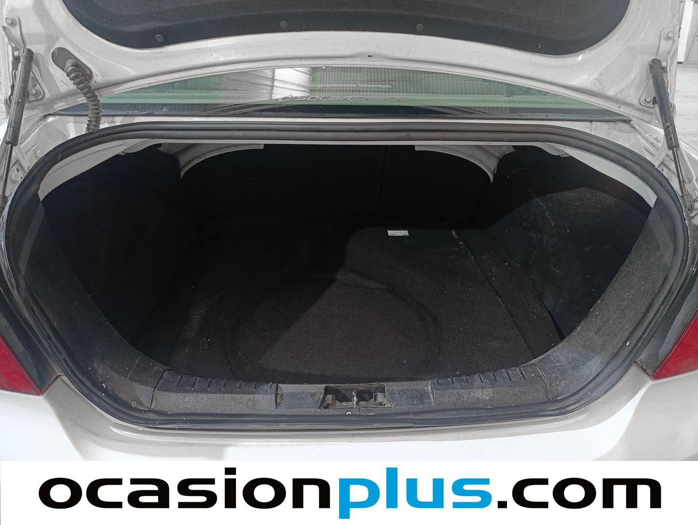 Fotos maletero Ford Focus Ford Focus 1.6 TDCI Sedan Trend (109 CV)