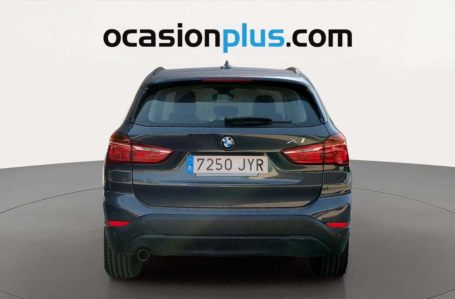 BMW X1 sDrive18d - foto 13