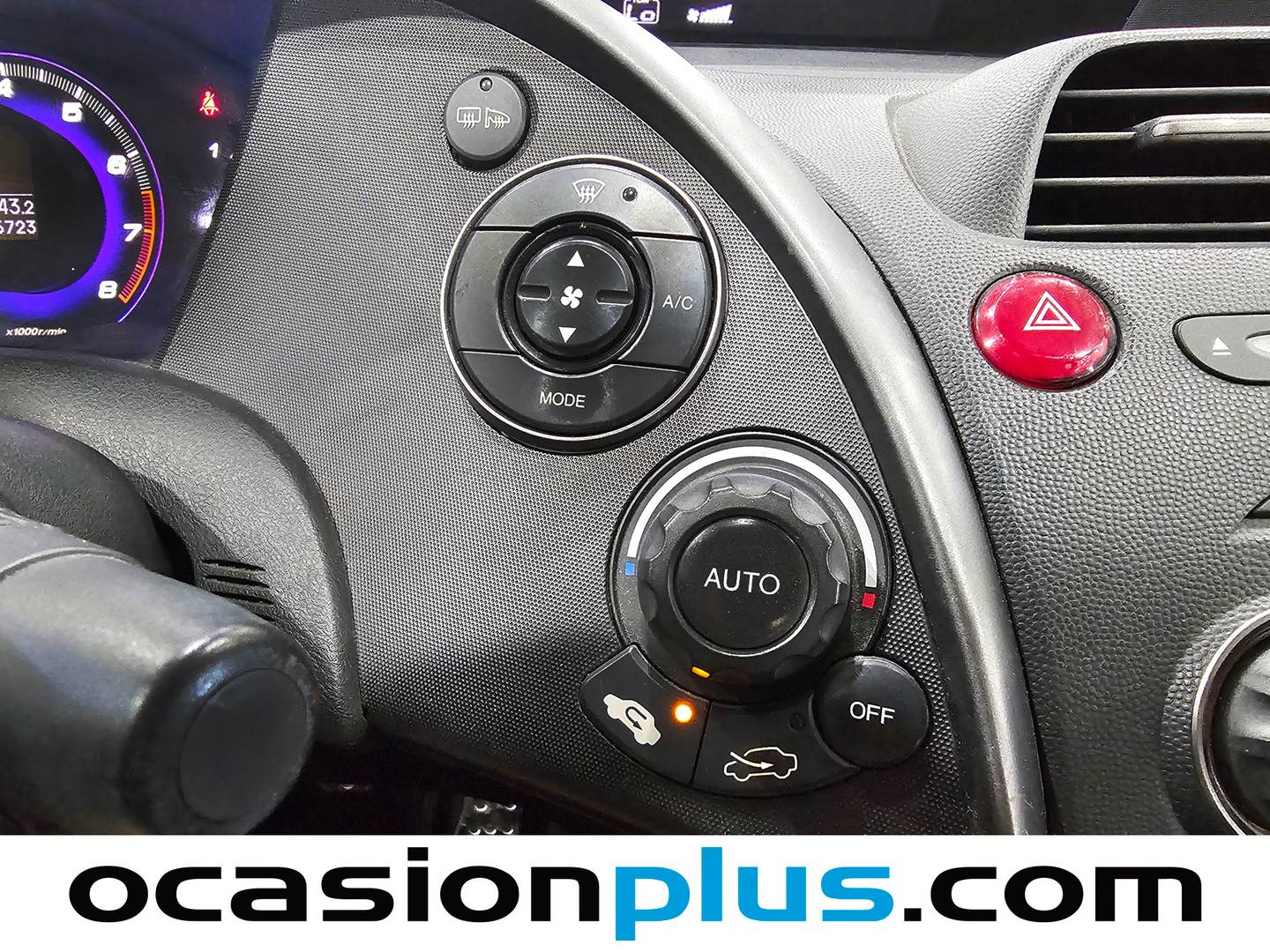 Equipamiento del Honda Civic Honda Civic 1.4 I-VTEC Comfort (100 CV)