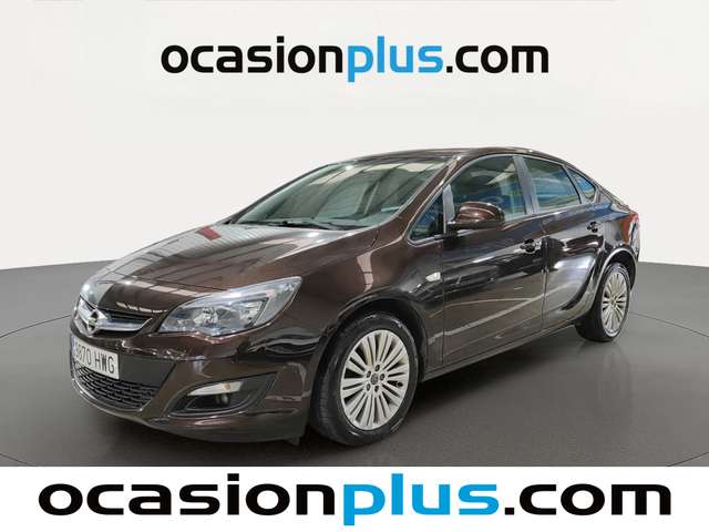Opel Astra 1.4 Turbo Sedan Selective (140 CV) de segunda mano