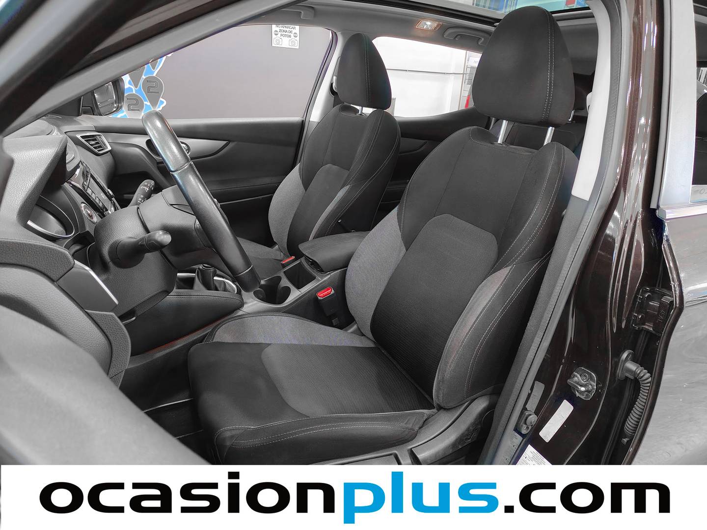 Foto asientos delanteros Nissan QASHQAI Nissan Qashqai DIG-T 115 N-Connecta 4x2 (115 CV)