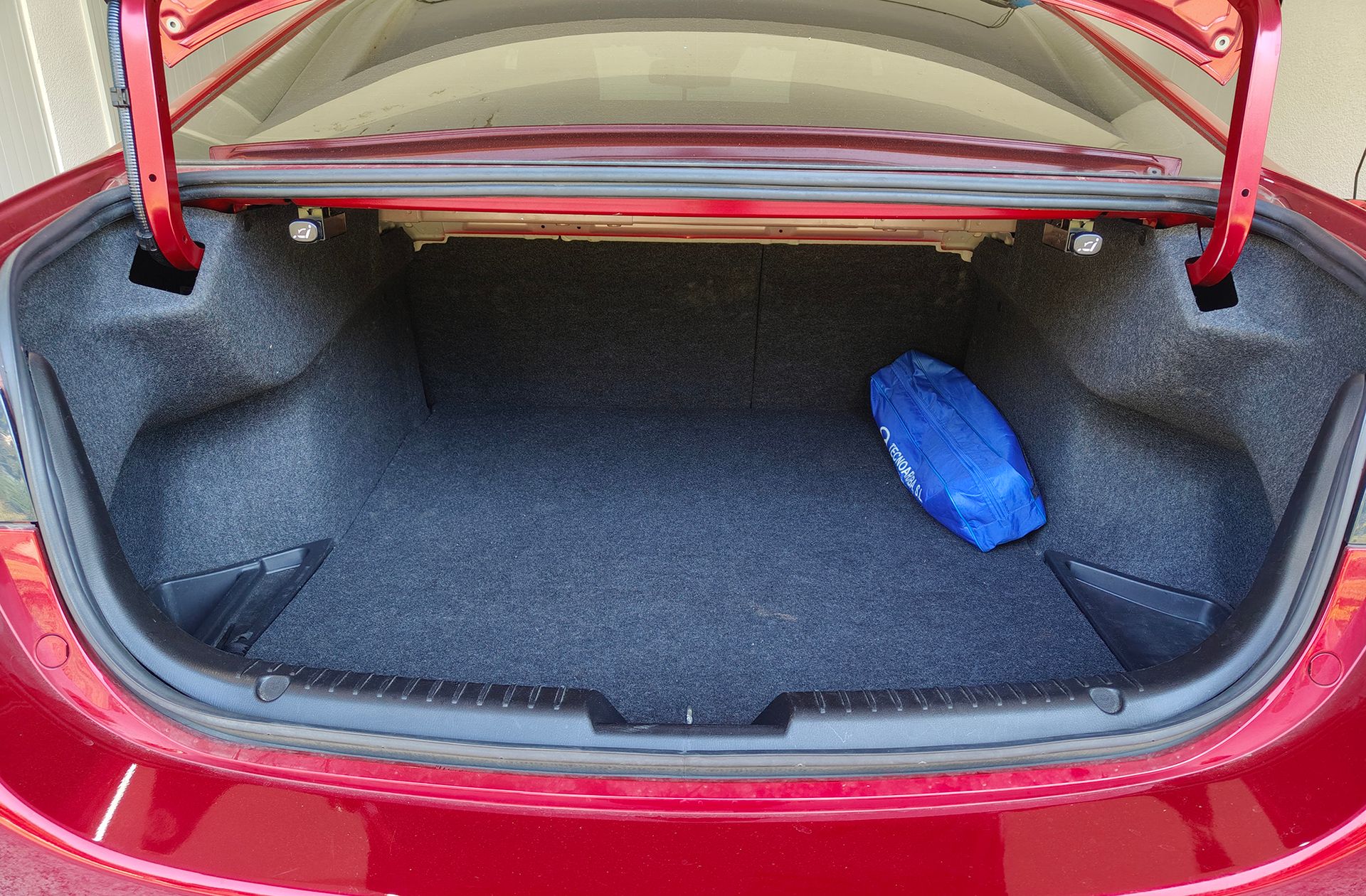 Mazda Mazda6 2.2 DE Luxury - foto 15