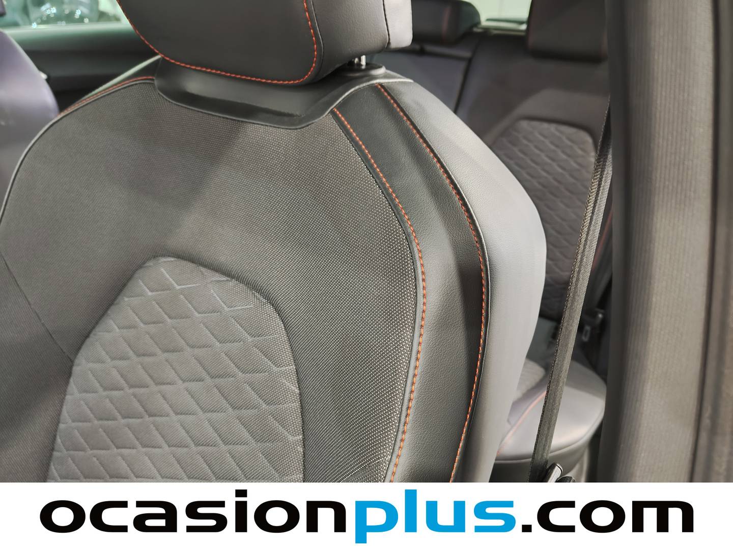 Foto Seat León SEAT Leon ST 2.0 TDI S&S FR Go XL DSG (150 CV)