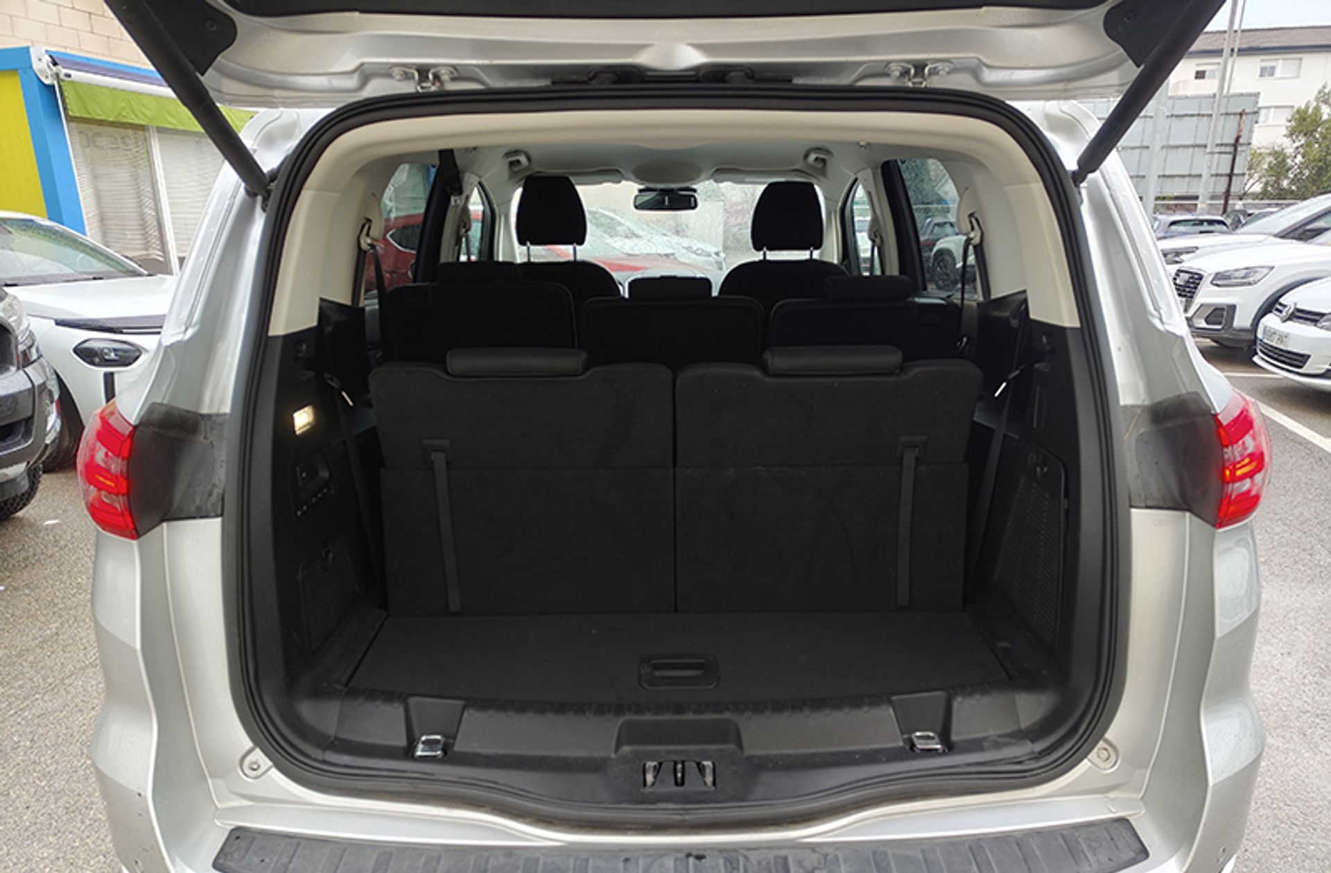 Ford S-Max 2.0 TDCi Titanium 7 plazas - foto 18