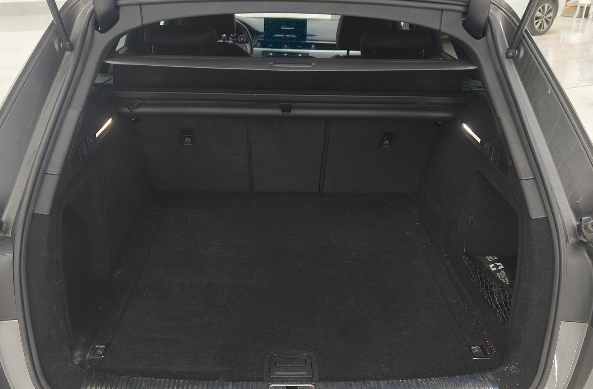 Audi A4 Avant Advanced 35 TDI S tronic - foto 17