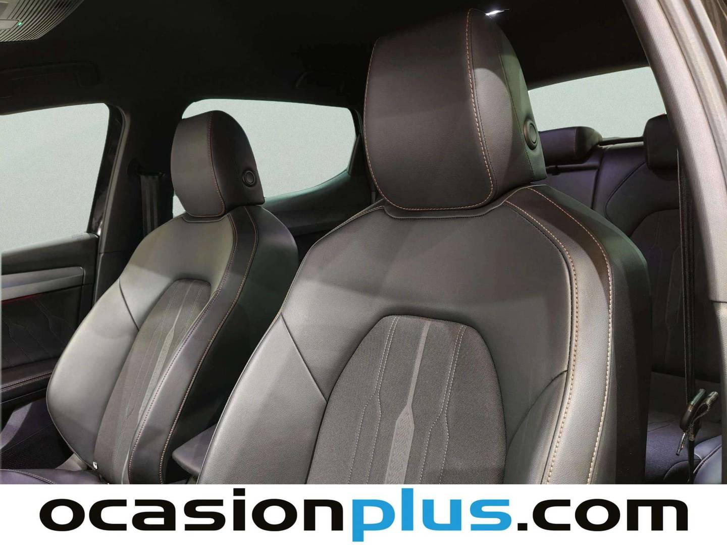 Extras y acabados del Cupra León Cupra León 1.5 eTSI DSG (150 CV)