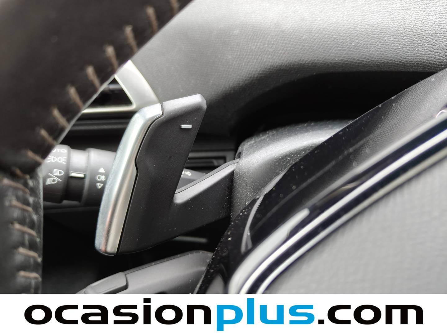 Foto Peugeot 3008 Peugeot 3008 BlueHDi 130 S&S Active Pack EAT8 (130 CV)