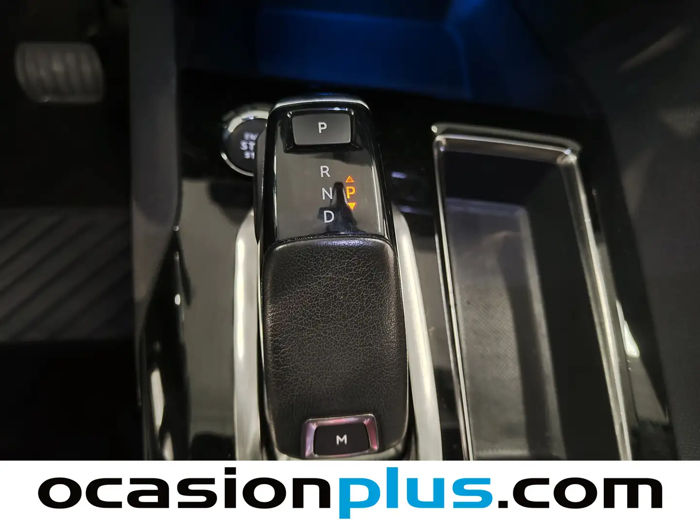 Foto Peugeot 3008 Peugeot 3008 PureTech 130 S&S Allure EAT8 (130 CV)