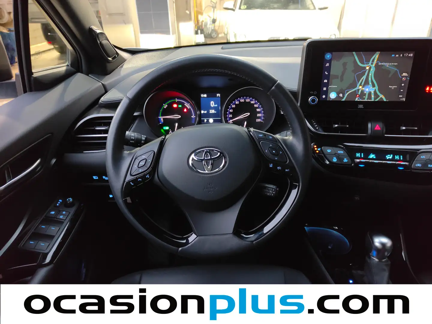 Foto Toyota C-HR Toyota C-HR 180H Advance (184 CV)