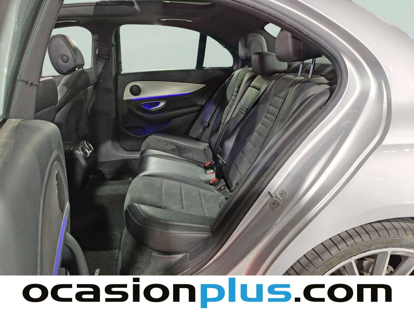 Foto asientos traseros Mercedes Clase E Mercedes-Benz Clase E E 220 d (194 CV) Pack AMG
