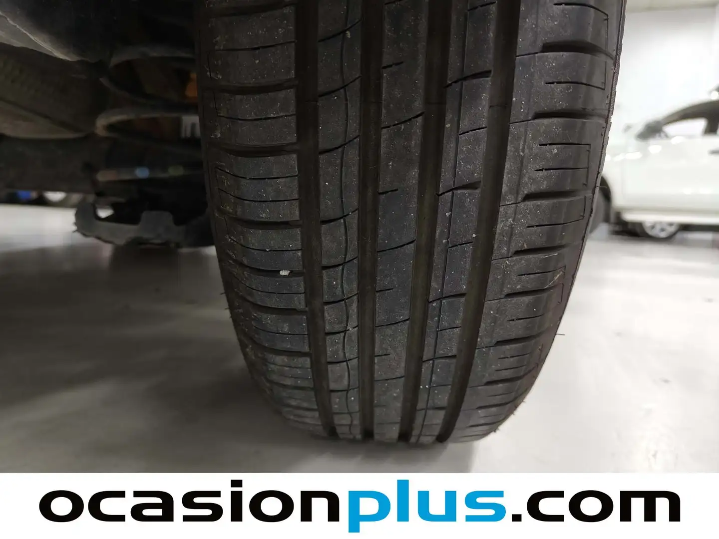 Foto Peugeot 2008 Peugeot 2008 PureTech Signature  (82 CV)