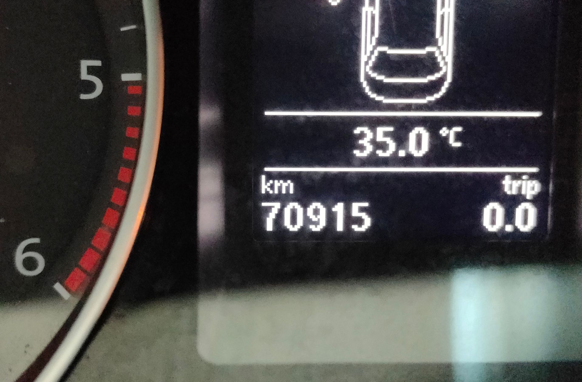 Volkswagen Passat Edition 1.6 TDI BMT - foto 8