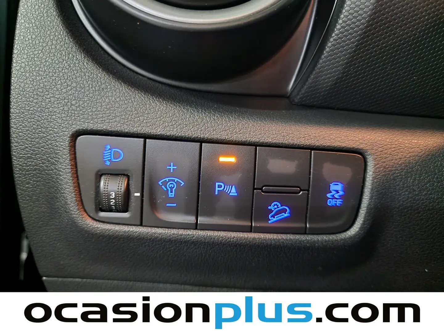 Foto Hyundai Kona Hyundai Kona 1.0 TGDi 48V Tecno 4x2 (120 CV)