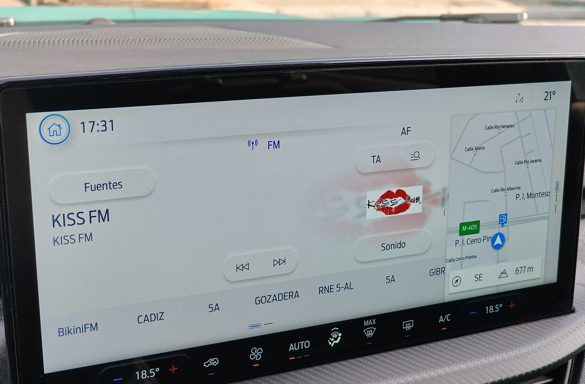 Ford Kuga 1.5T EcoBoost ST-Line 4x2 - foto 38