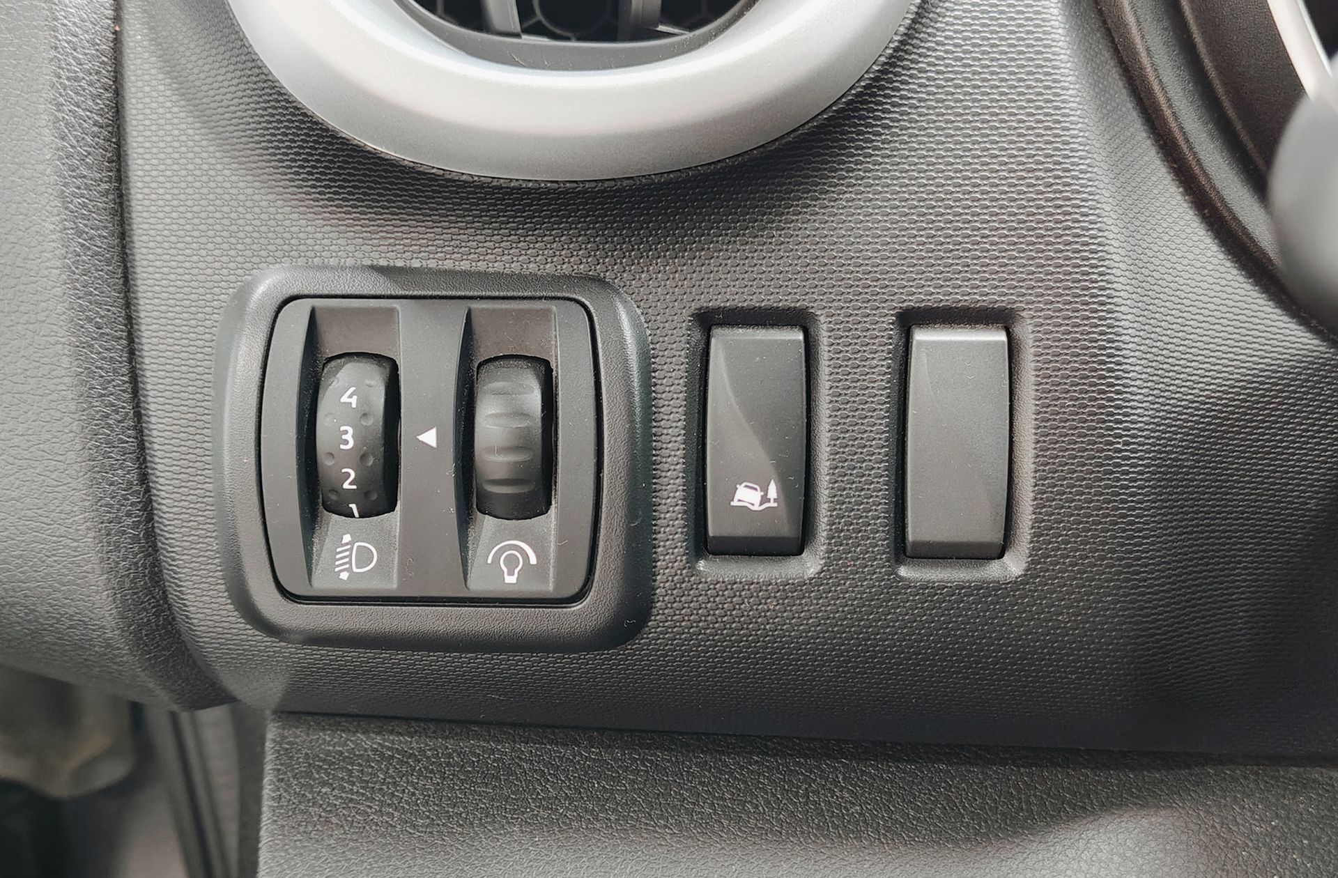 Fiat Talento Combi 1.6 EcoJet SX Corto Camperizada 5 plazas - foto 27