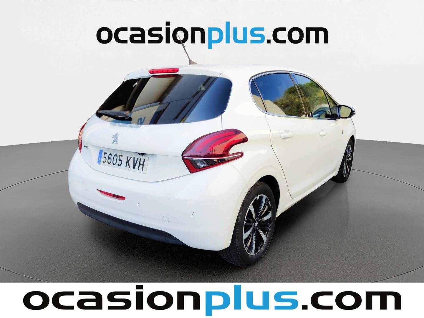 Foto trasera Peugeot 208 Peugeot 208 PureTech 82 S&S Tech Edition (82 CV) derecha