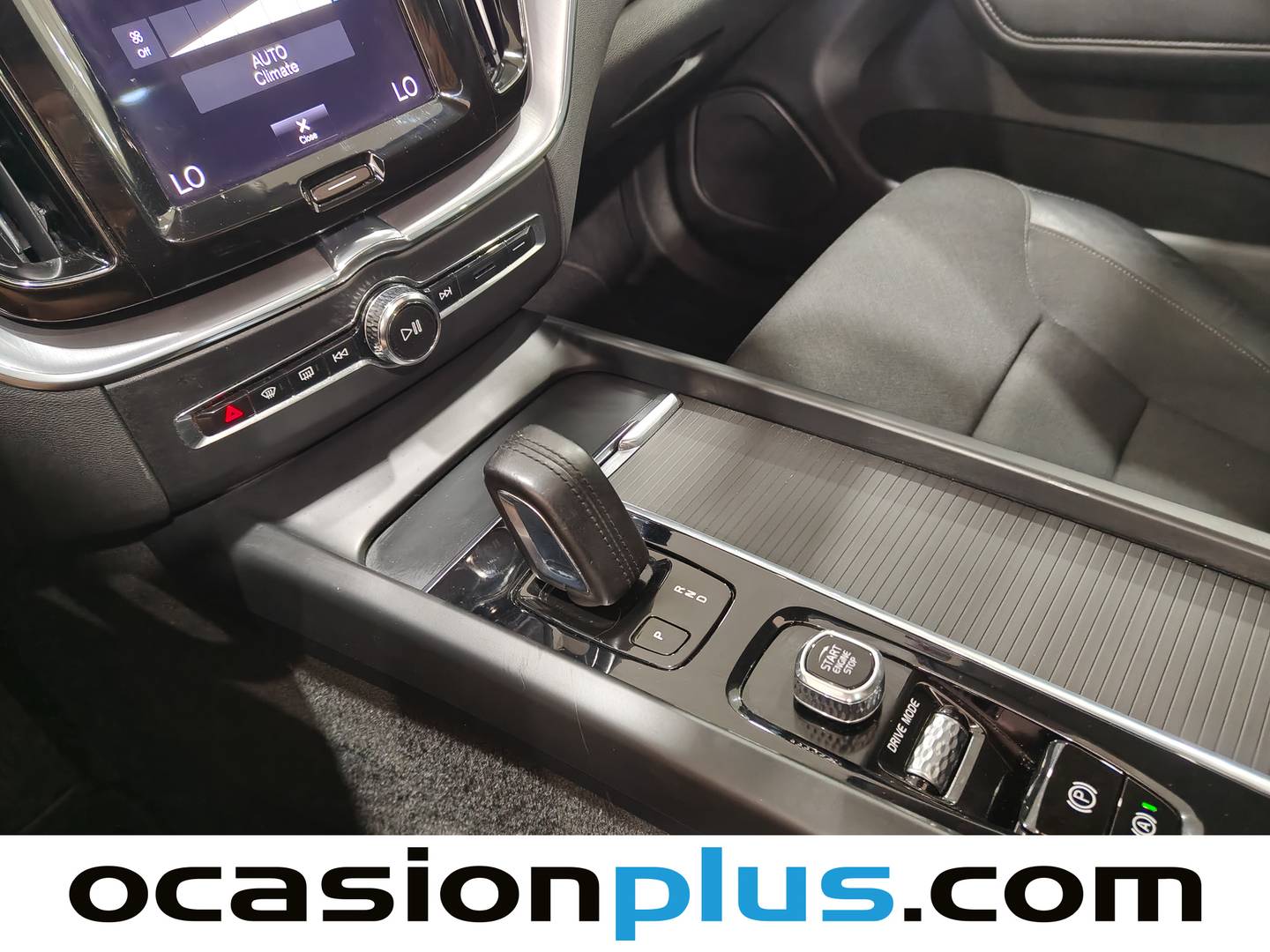 Volvo XC60 Volvo XC60 B4 D Momentum Pro Auto (197 CV) de segunda mano