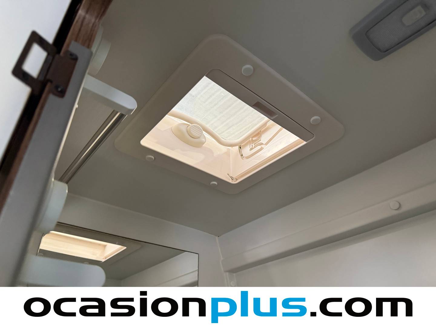 Iveco Daily Iveco Daily 2.3 TD 35S 16S V 3520L/H2 Blue Power (156 CV) 3 Plazas Camperizada diésel