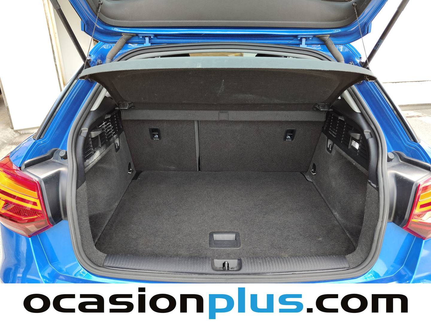 Fotos maletero Audi Q2 Audi Q2 design edition 1.0 TFSI ultra (116 CV)