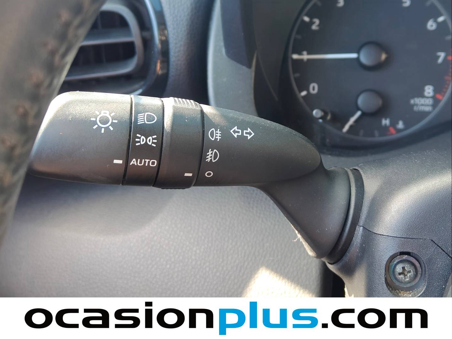 Equipamiento del Toyota Yaris Toyota Yaris 1.5 S-Edition (125 CV)