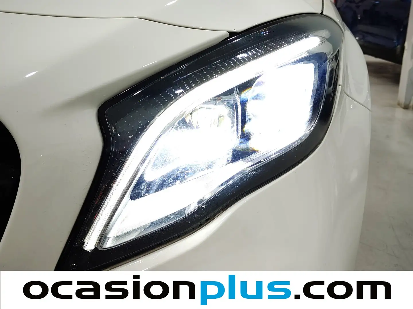 Foto Mercedes GLA Mercedes-Benz GLA GLA 180 (122 CV) Pack AMG