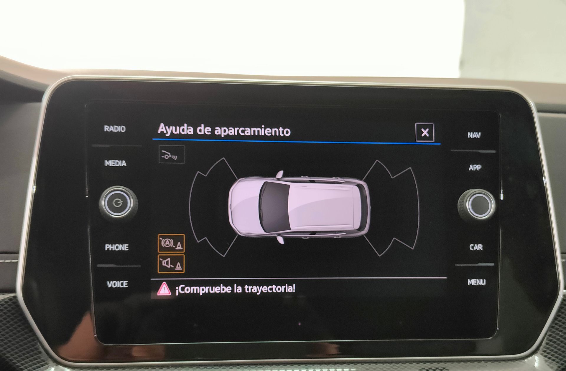 Volkswagen T-Cross R-Line 1.0 TSI DSG - foto 10