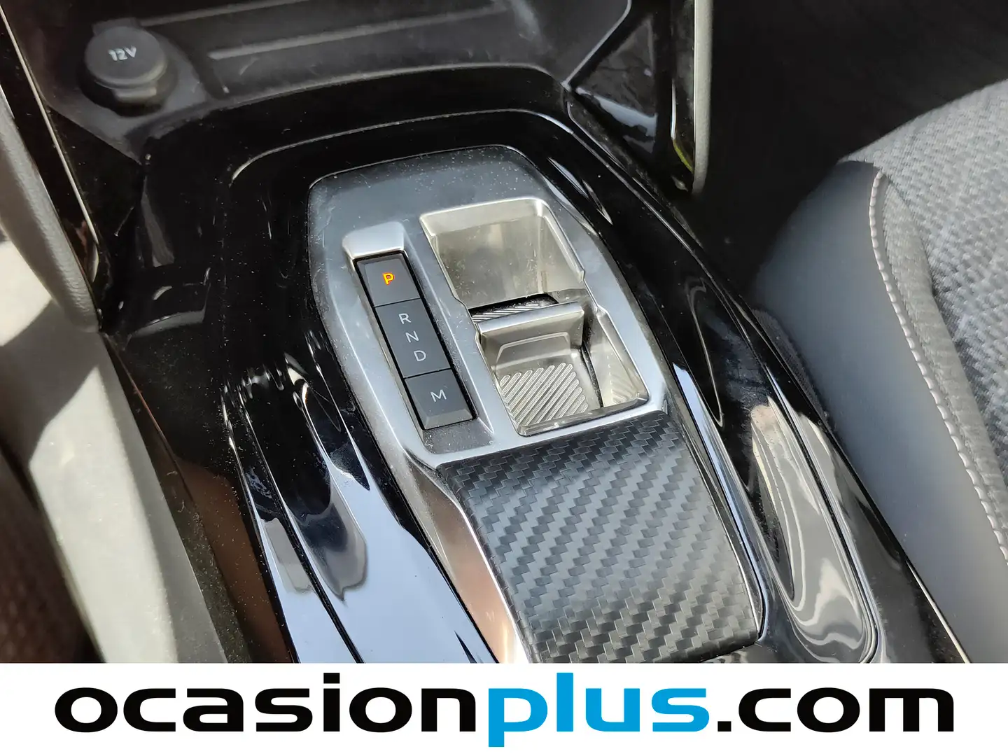 Foto Peugeot 2008 Peugeot 2008 PureTech 130 S&S Allure EAT8 (130 CV)