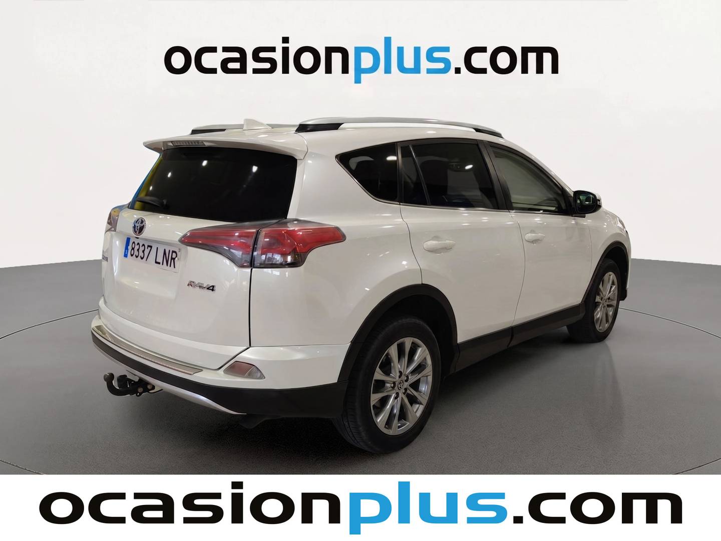 Foto trasera Toyota Rav4 Toyota Rav4 150D 2WD Advance (143 CV) derecha
