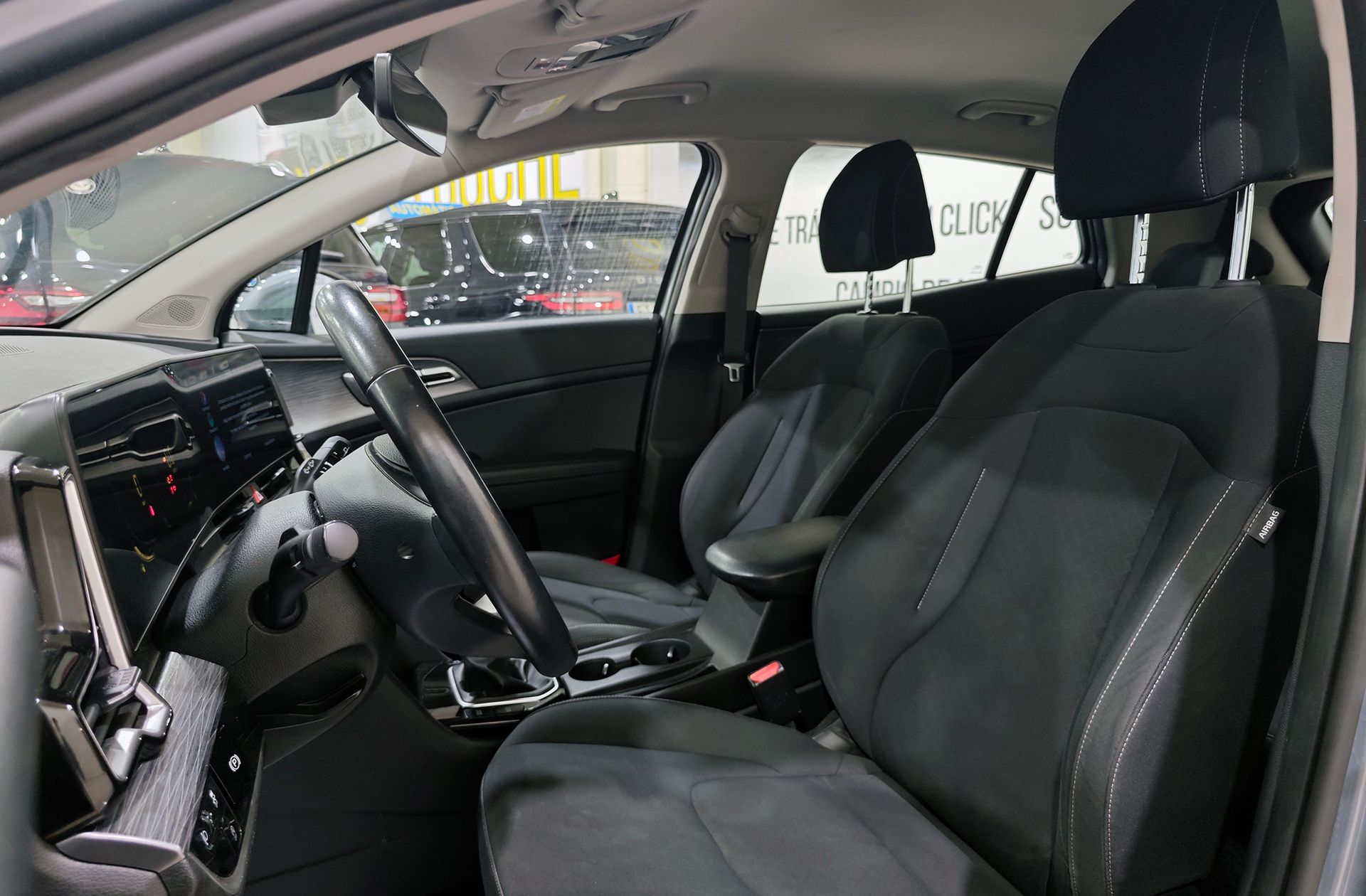Kia Sportage 1.6 CRDi MHEV Business 4x2 - foto 13