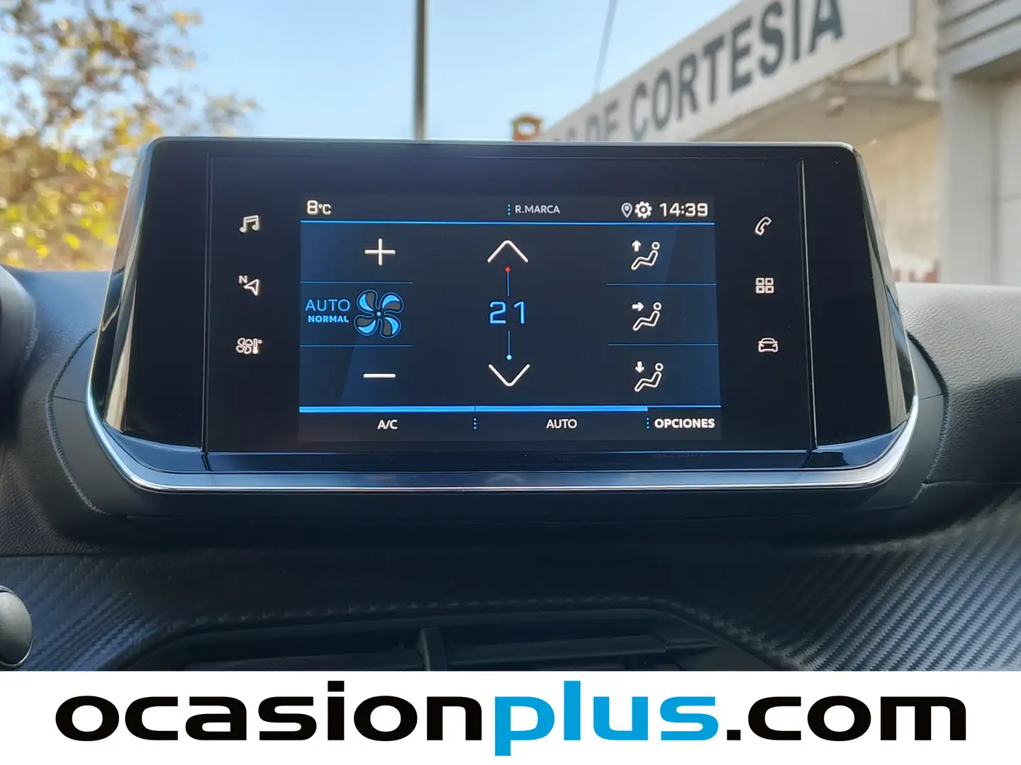 Foto Peugeot 208 Peugeot 208 PureTech 100 Allure (100 CV)