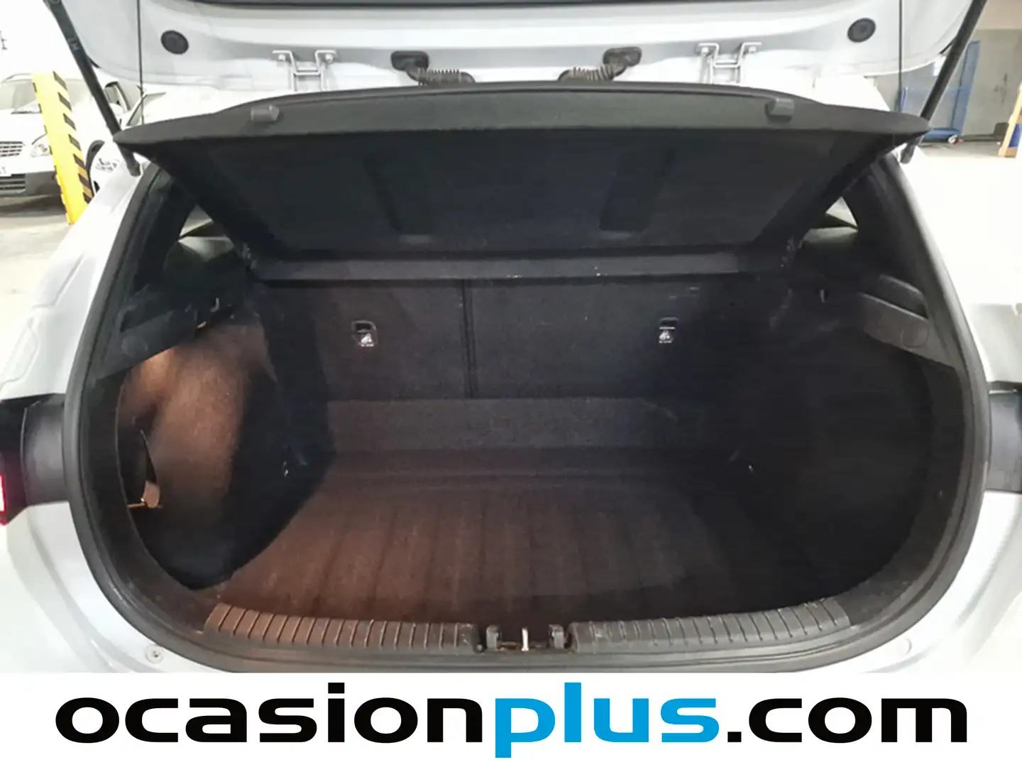 Foto KIA Ceed Kia Ceed 1.4 CVVT (100 CV)