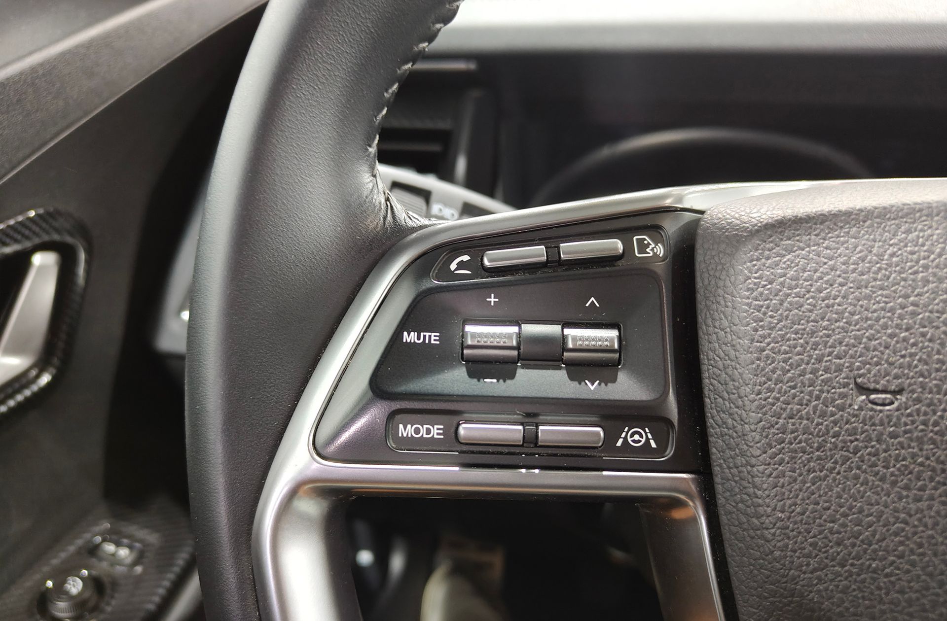 SsangYong Torres G15 Trend - foto 24