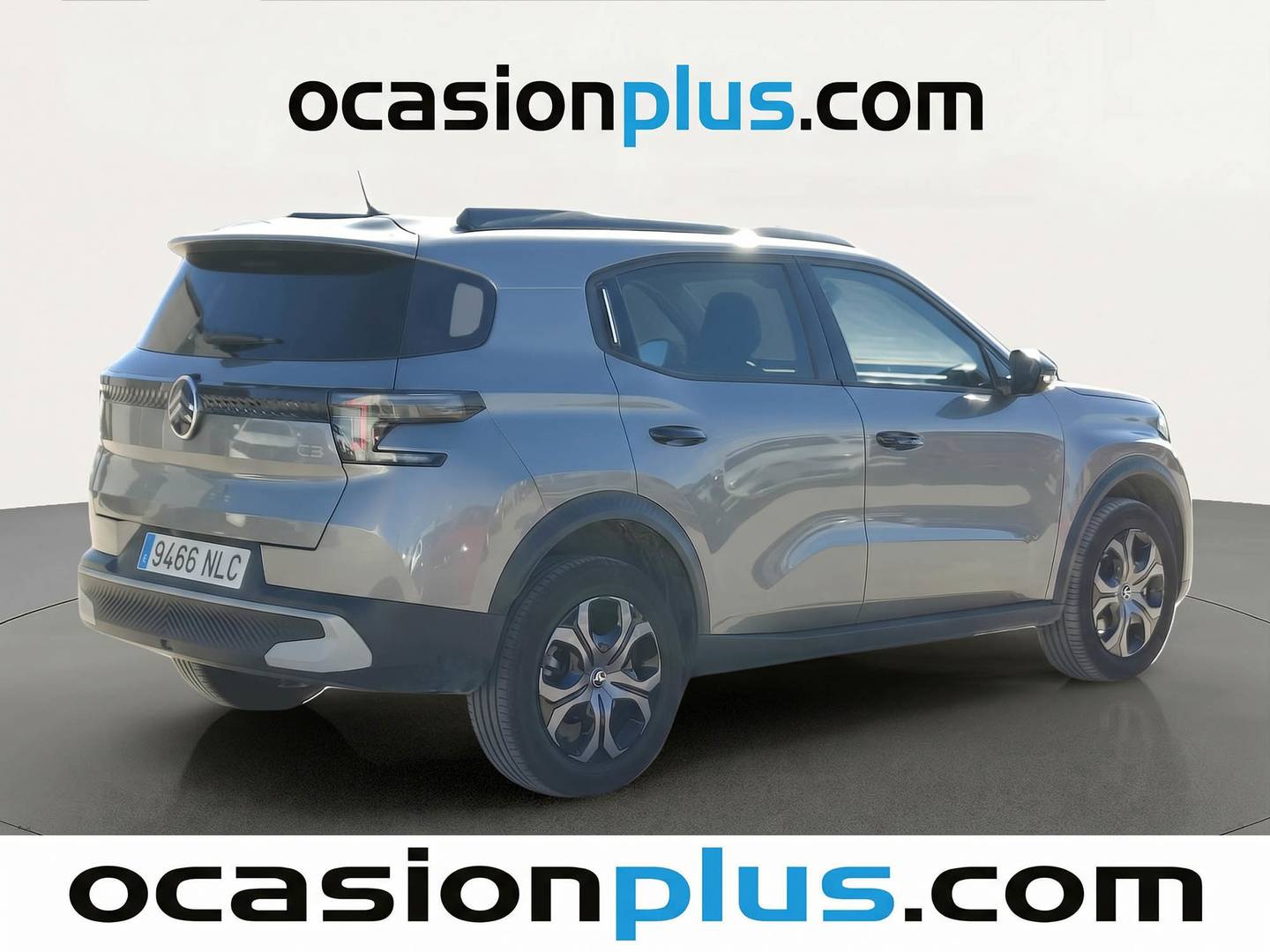 Foto trasera Citroën C3 Aircross Citroën C3 Aircross Hybrid 145 Plus e-DCS6 (145 CV) derecha