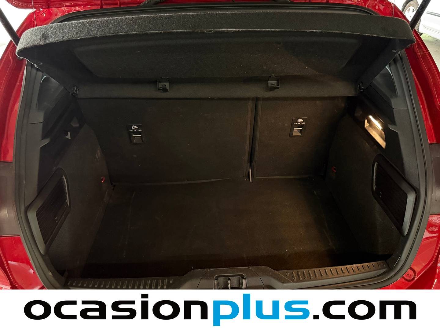 Fotos maletero Ford Focus Ford Focus 1.0 Ecoboost MHEV ST-Line Auto (155 CV)
