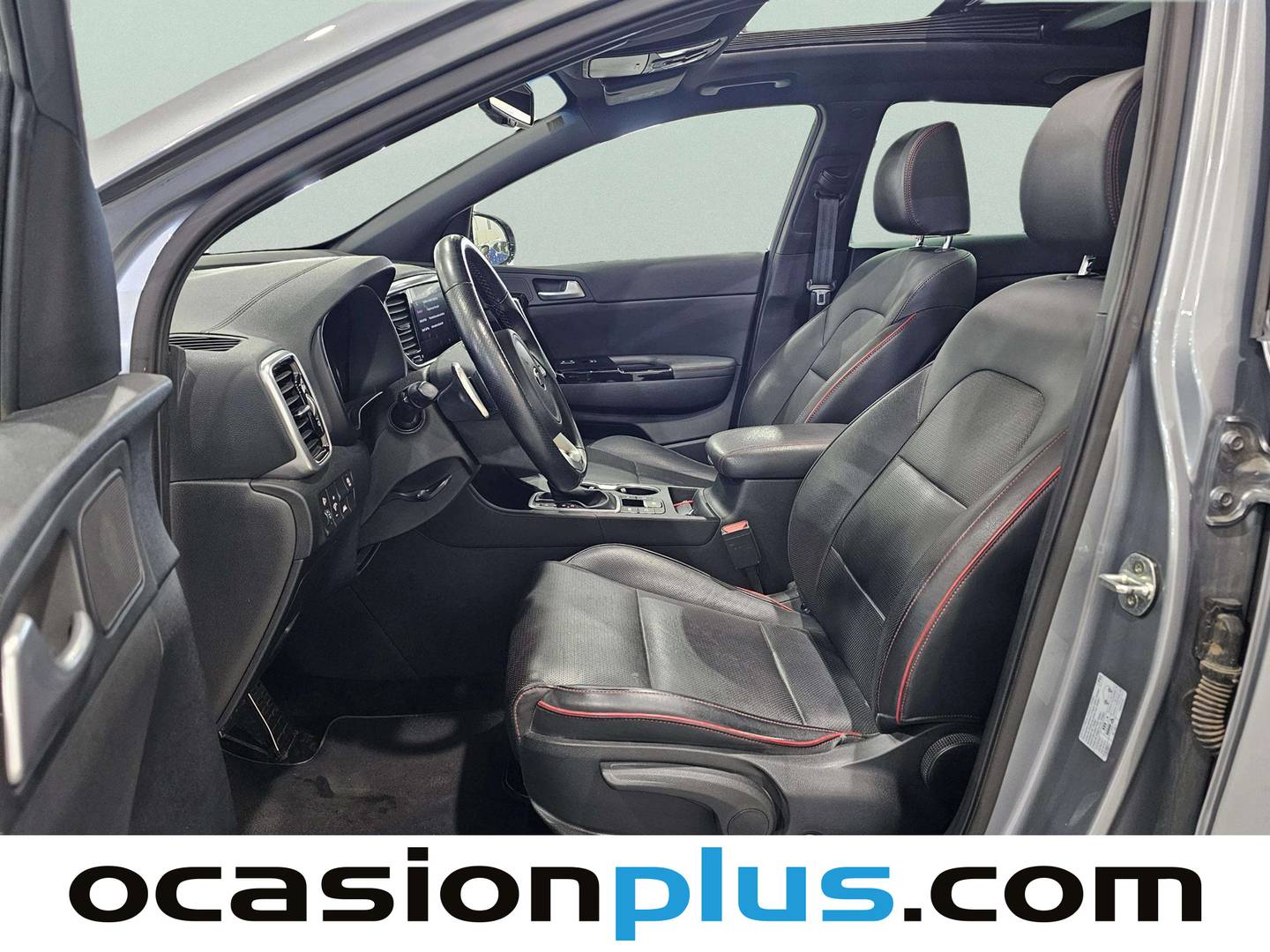 Foto asientos delanteros KIA Sportage KIA Sportage 1.6 MHEV GT Line Xtreme 136CV DCT 4X2